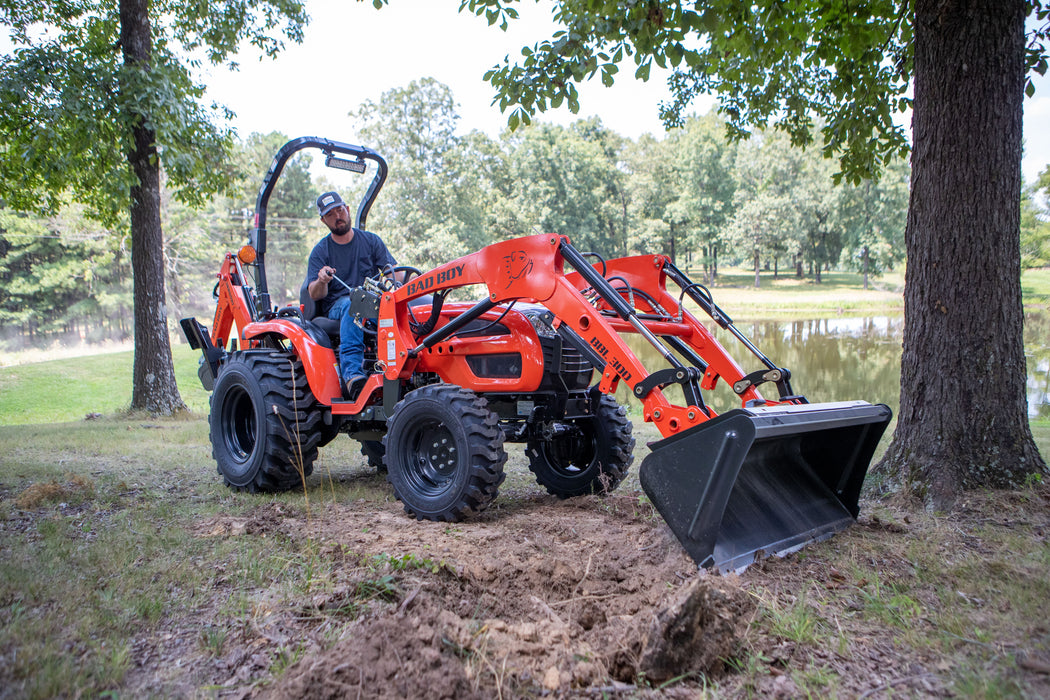 30 SERIES, 25HP, HST W/ INDUSTRIAL TIRES